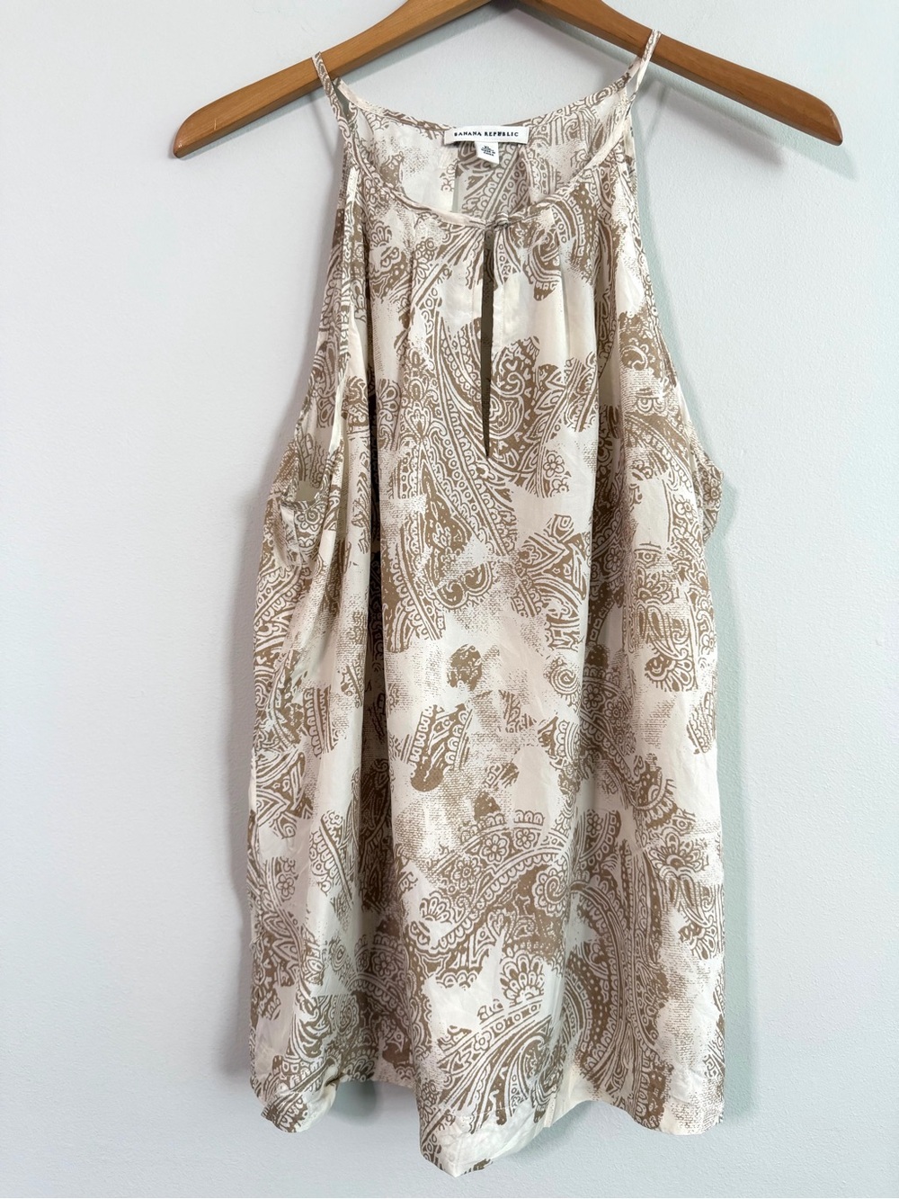 Banana Republic 100% Silk Paisley Cream Tan Keyhole Halter Tank Top XL